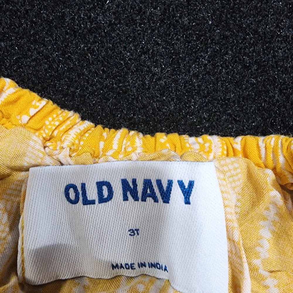 Old Navy Toddler Girls Mustard Yellow Geometric‎ Stripe Halter Top Shorts Set 3T